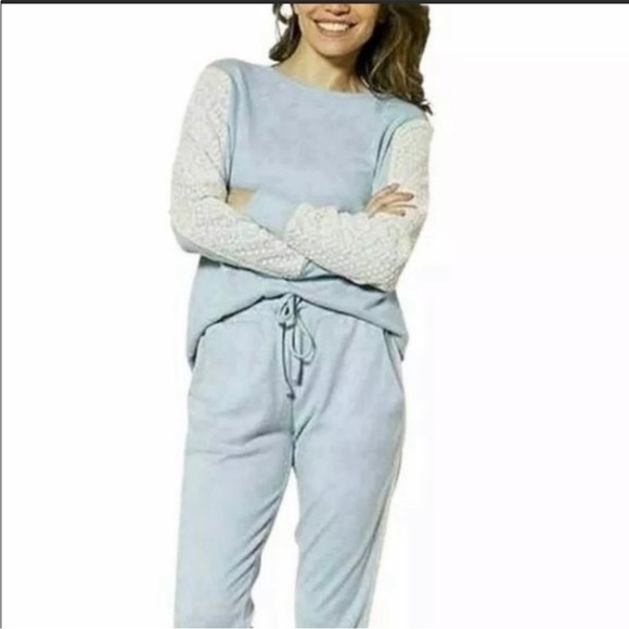 Flora Nikrooz Sweatshirt Pajama top Blue. - Picture 1 of 7